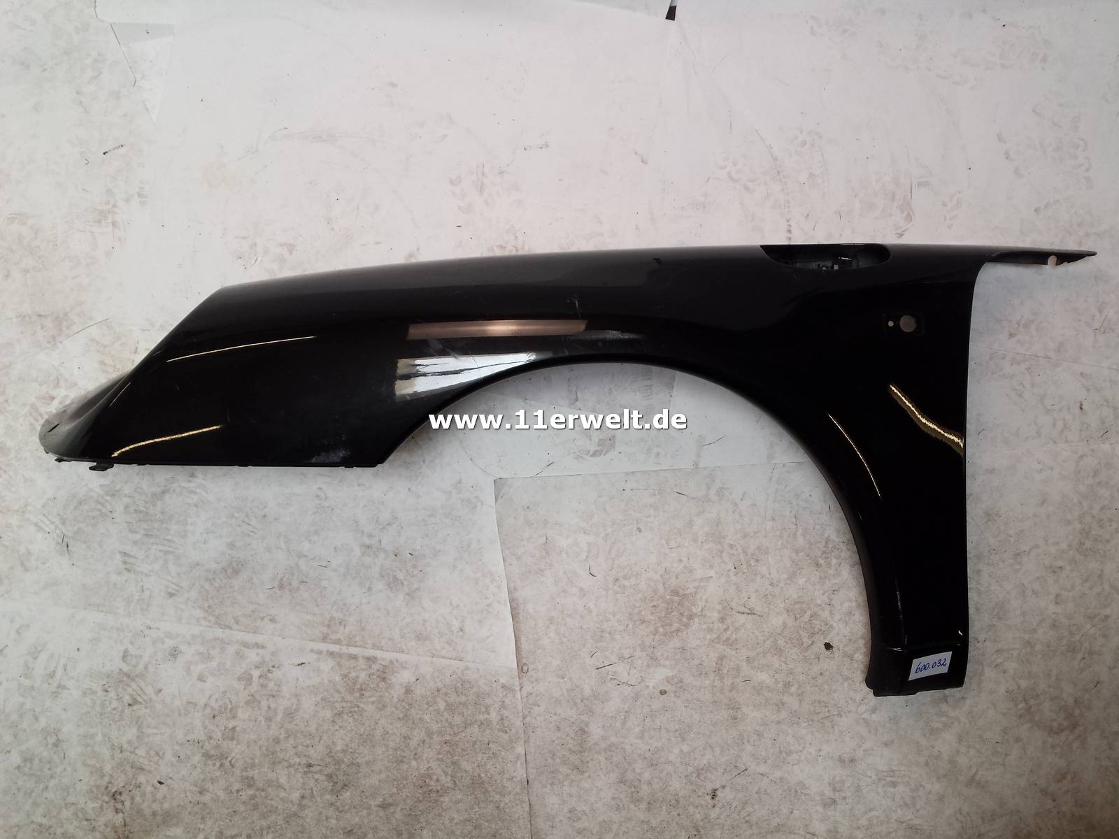 Original Porsche 993 Kotflügel links, schwarz
