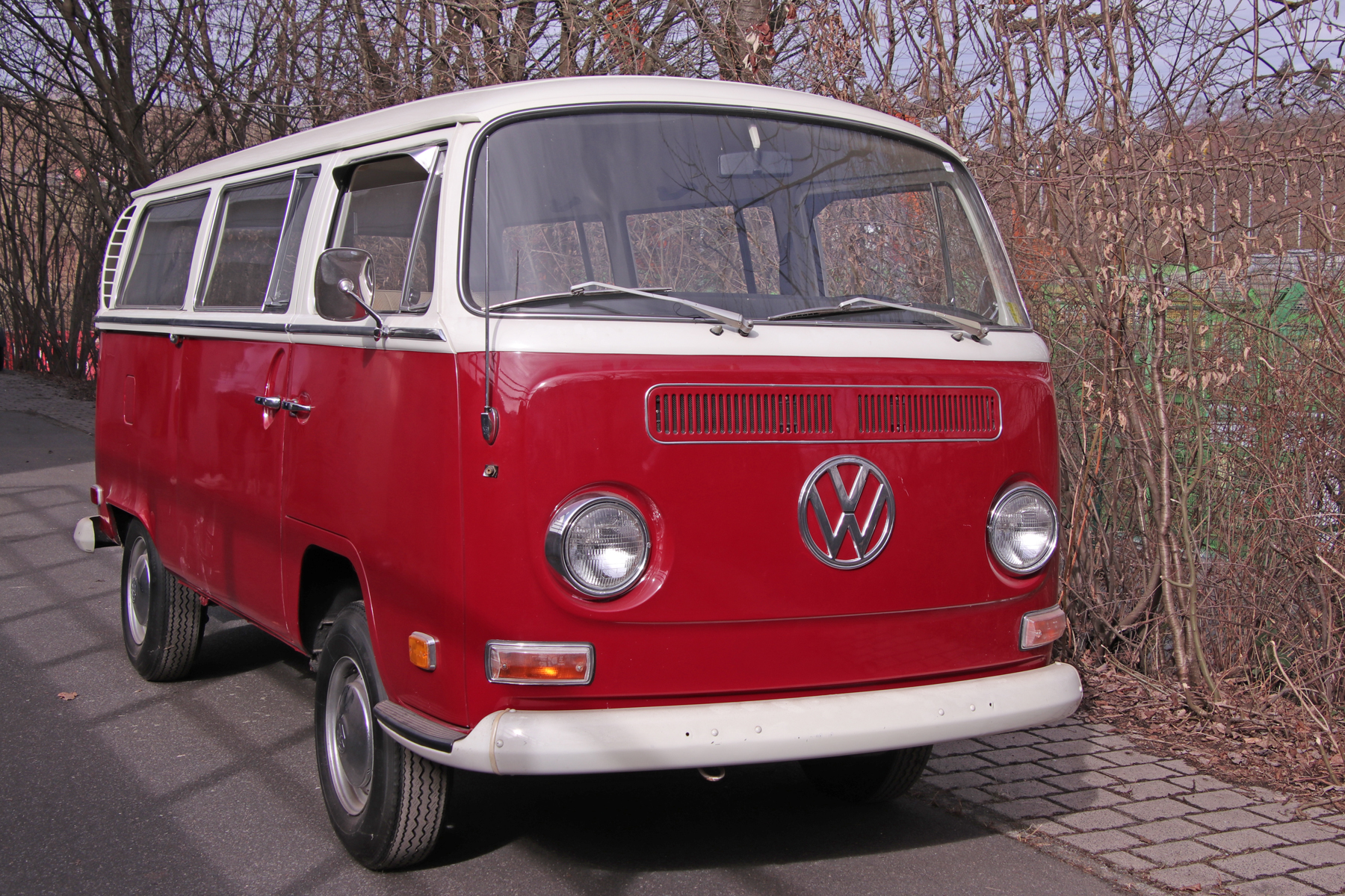 UPDATE mit neuen Bildern! Ein VW T2a in Jahreswagen-Zustand mit traumhafter Patina! Gibt´s nicht? Gibt´s DOCH!!!