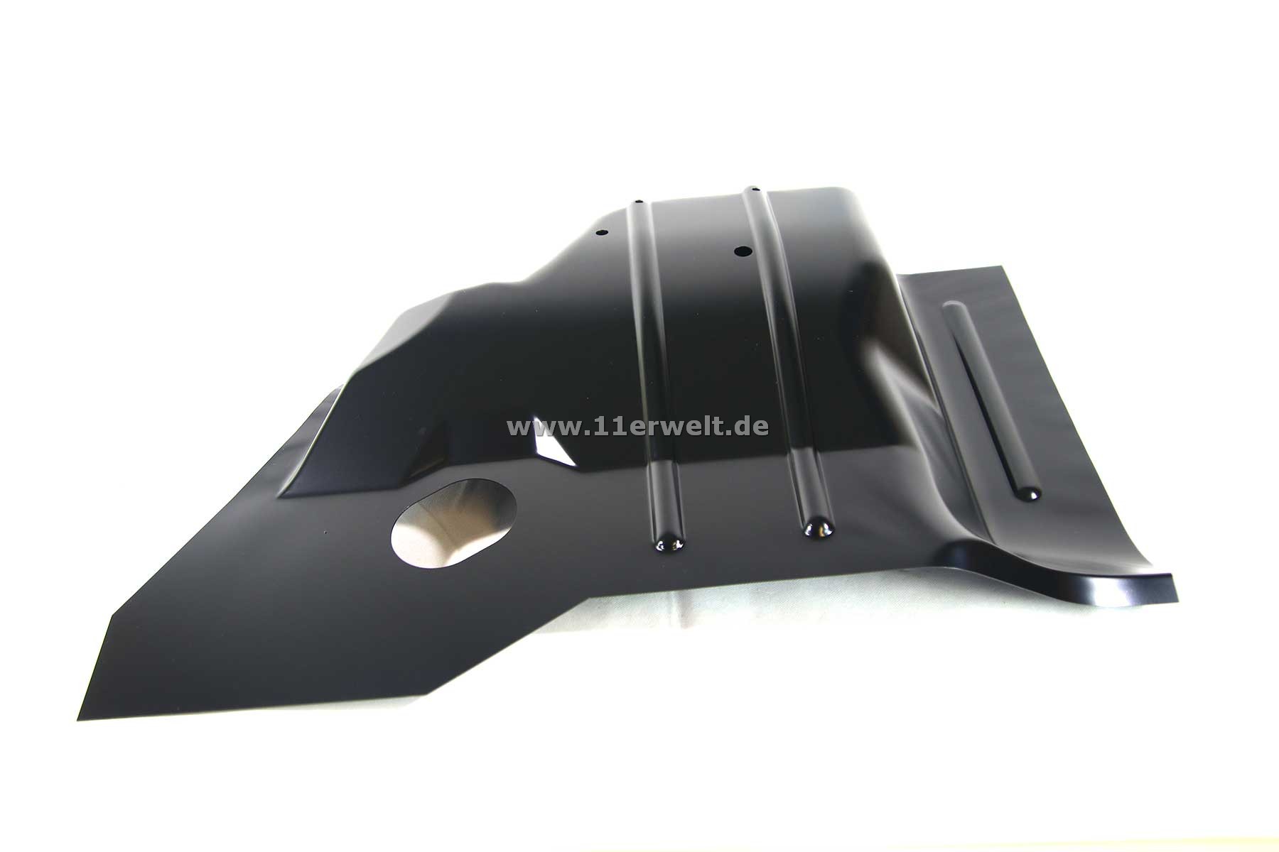 Bodenblech Mercedes R107 unter dem Fahrersitz hinteres Teil