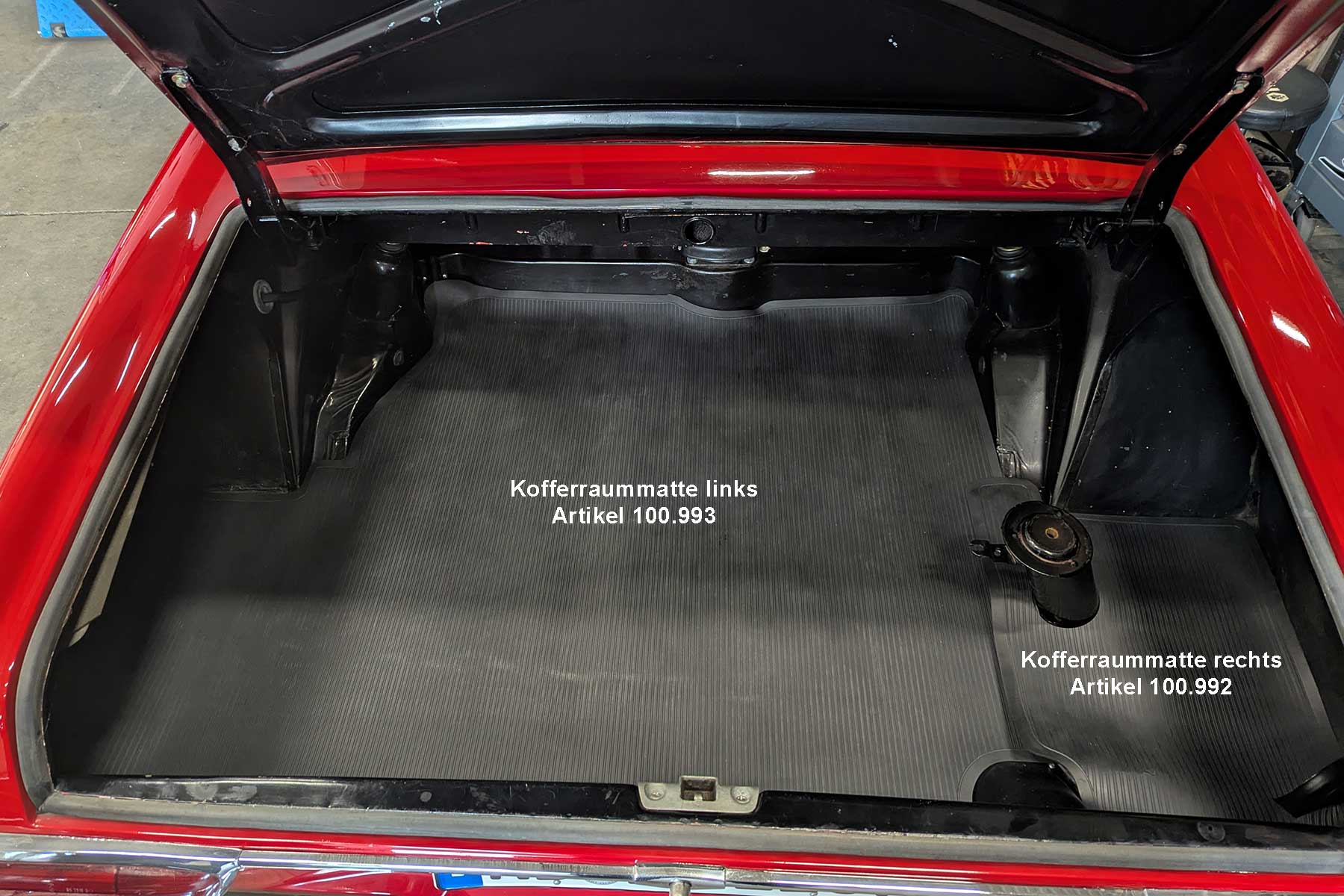 Kofferraummatte aus Gummi für Mercedes W113 Pagode, großes Teil links