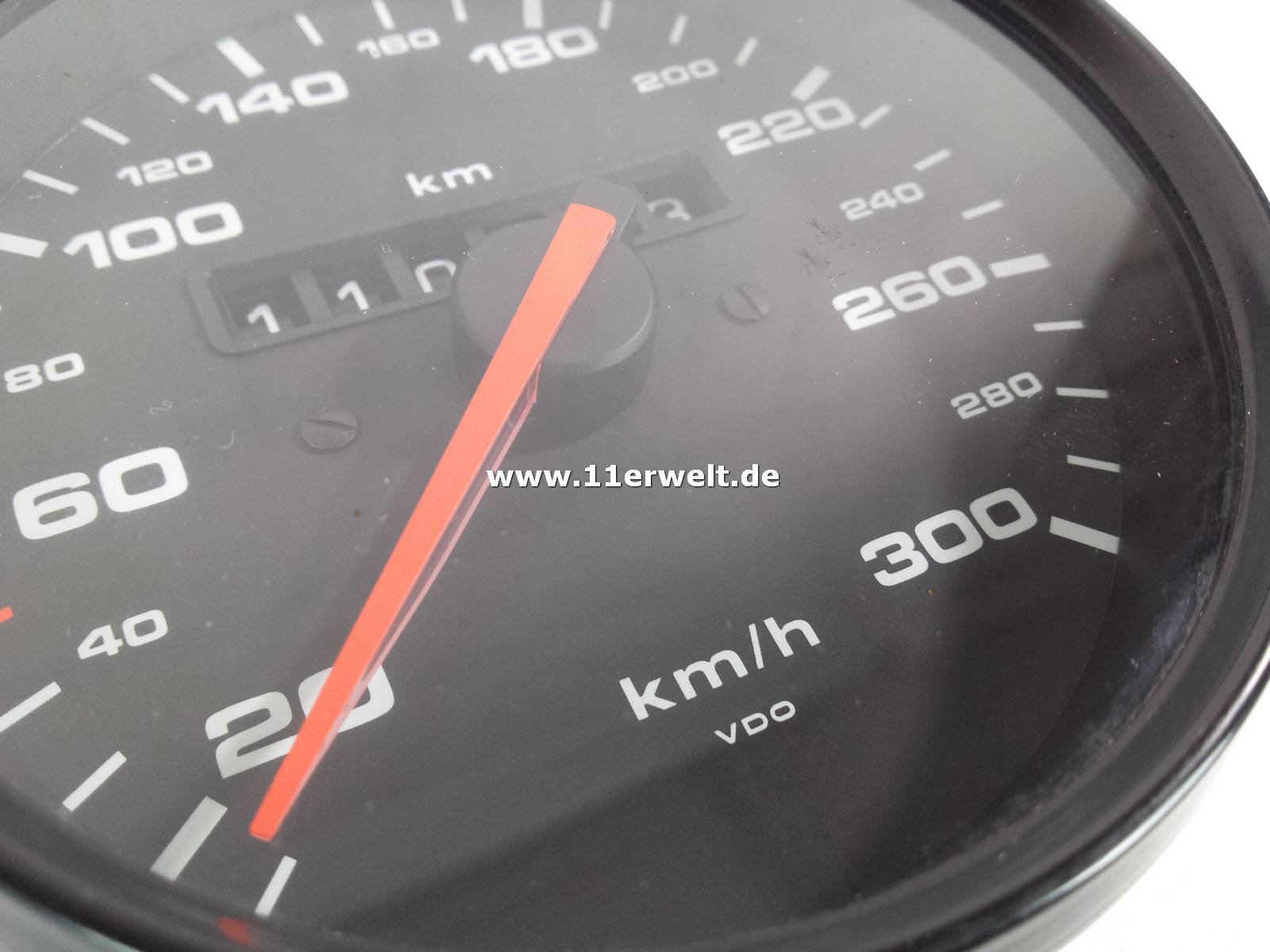 Original Porsche 964 993 Tacho VDO bis 300 km/h 96464153600