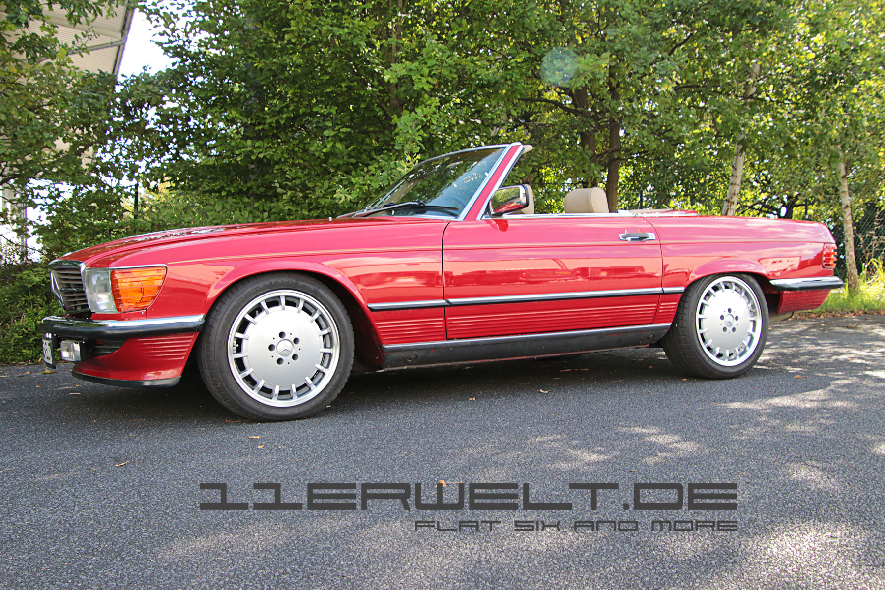 Der R107 wird sportlich!