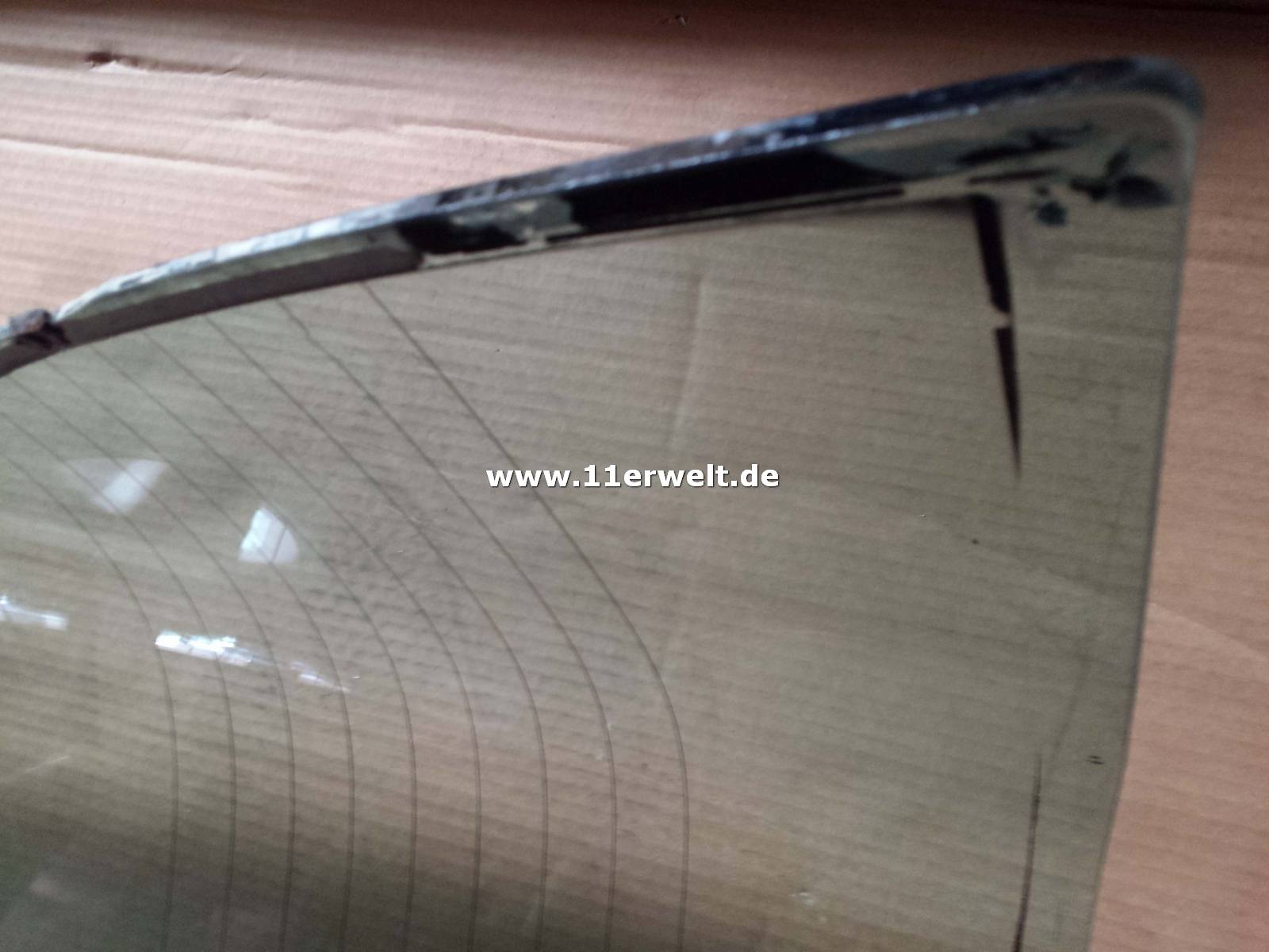 Original Porsche 911 Targa Heckscheibe F-Modell 9 Heizdrähte
