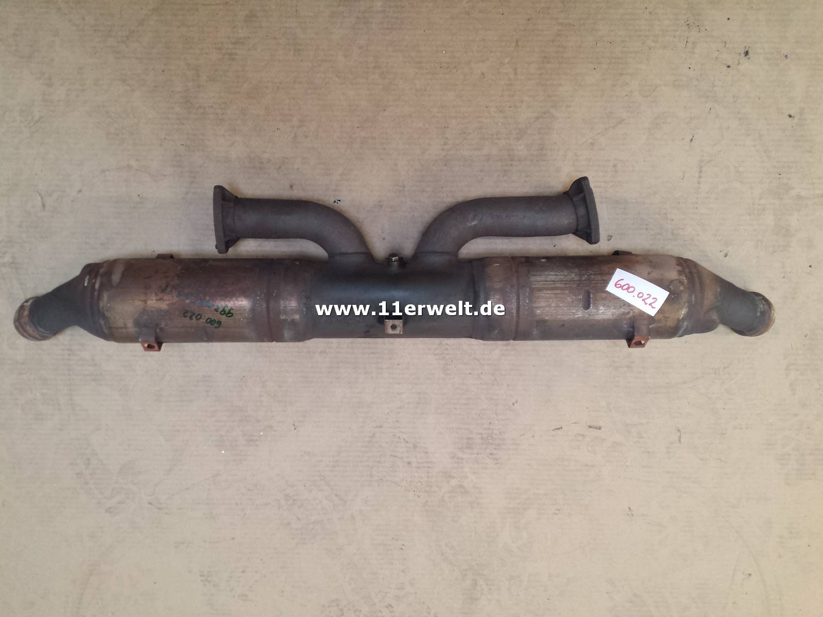 Original Porsche 911 993 Katalysator Kat 99311321338