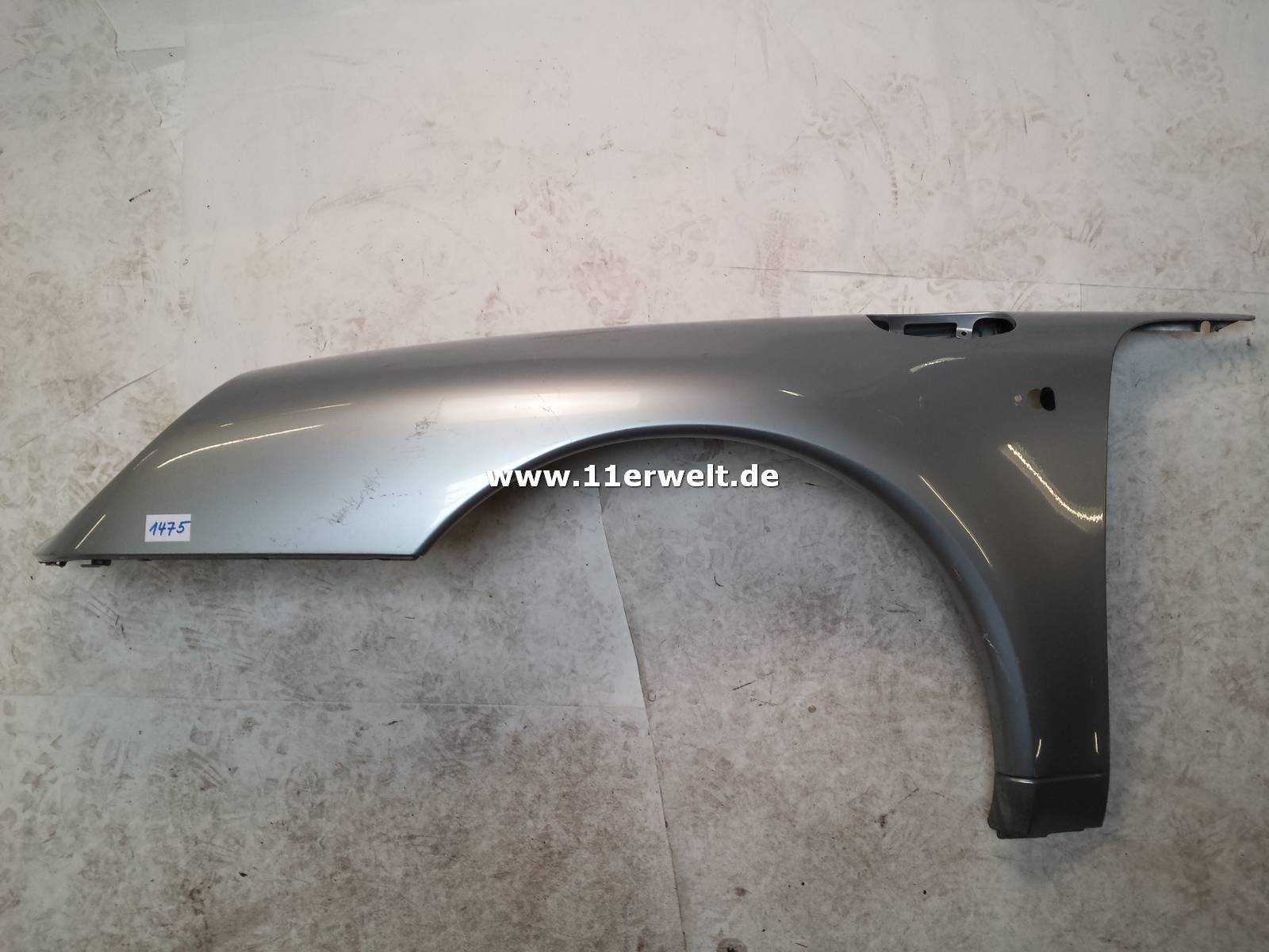 Original Porsche 993 Kotflügel links, silber 