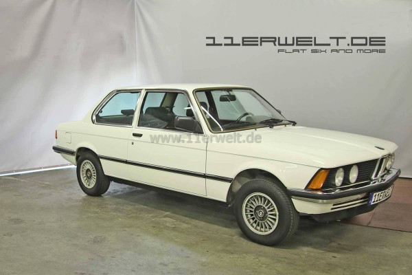 BMW E21 323i